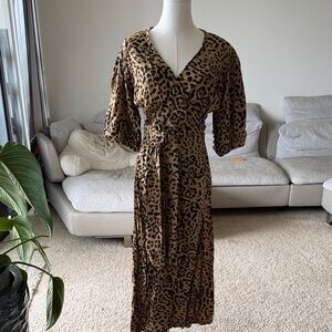 Faithfull the Brand Brown Leopard Midi Dress S/4